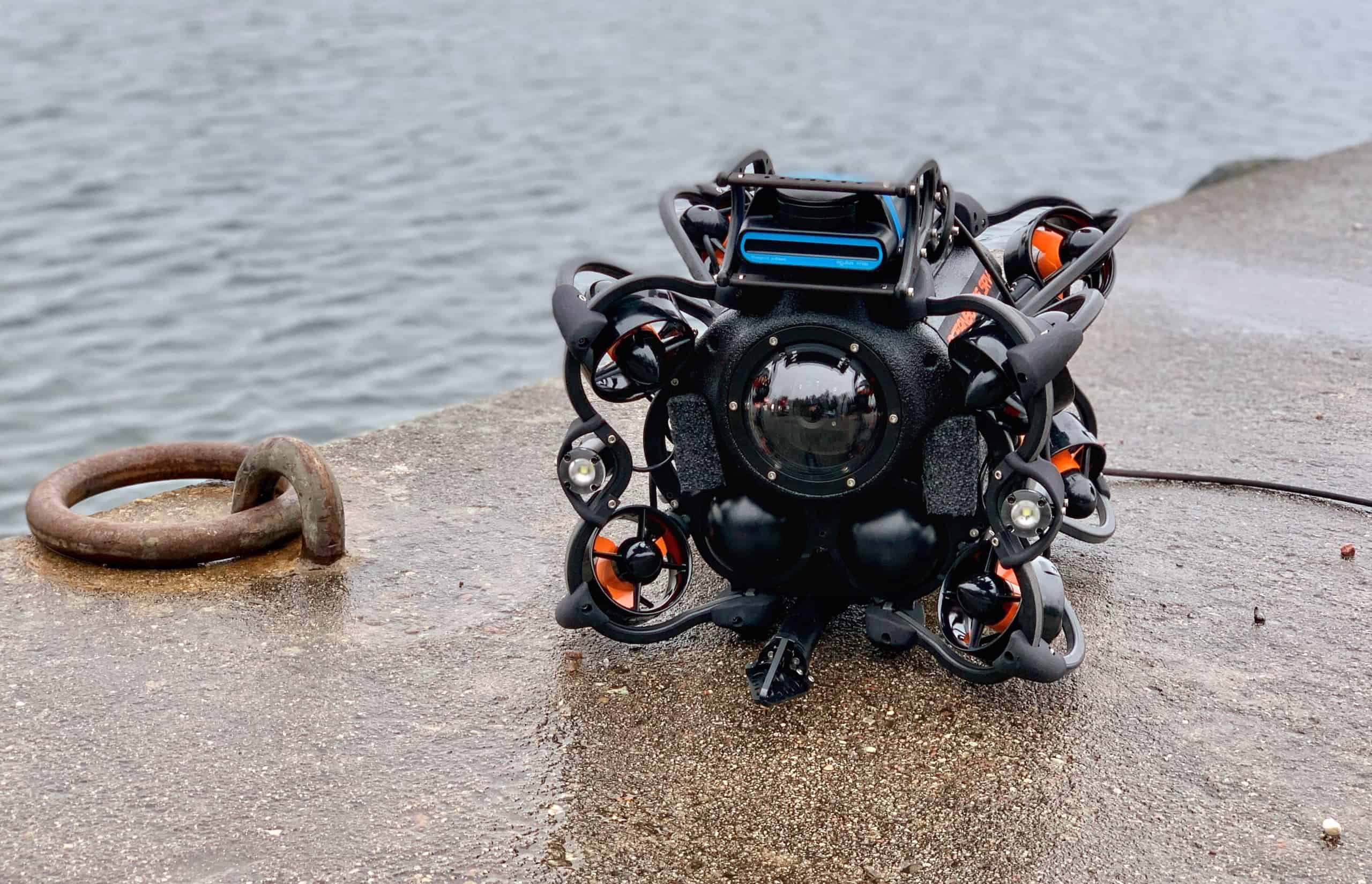 用于水下检查的ROV机器人