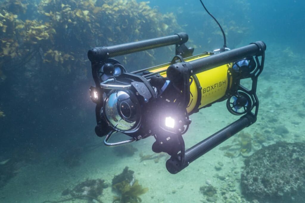 专业的ROV -水下探测车